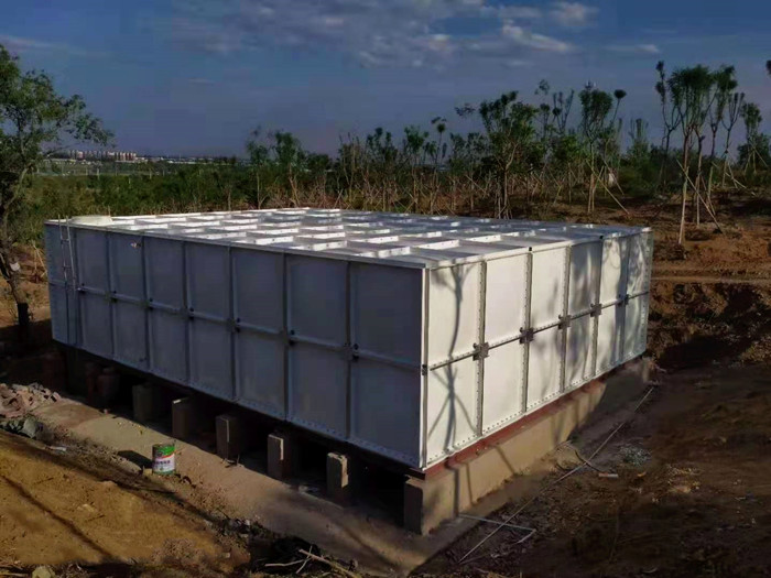 認識和了解玻璃鋼高位水箱